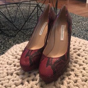 Beautiful DVF snakeskin oxblood pumps